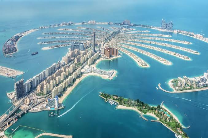 Exploring Dubai's Palm Jumeirah—A Landmark Of An Ambitious City