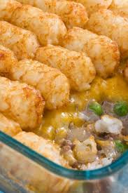 Easy Tater Tots Casserole Recipe With Ground Beef Onion Cream Of Celery Soup And Cheddar Cheese Tatertotscasserol Food Tater Tot Casserole Recipes Recipes