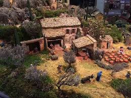 Creche De L Office Du Tourisme De Carpentras Crechiste Gerald Roux Creche De Noel Creche Santon