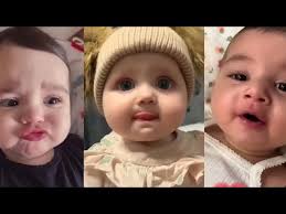 Melanie Wheat it's always your kids 😆😆 #behindthescenes #familypictures  #christmas