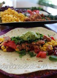 Sweet Spicy Tuna Tacos See Mom Click Recipe Starkist Tuna Recipes Tuna Tacos Starkist Tuna Creations Recipes