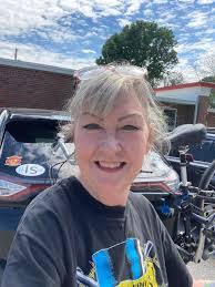 Norma Leary's Instagram, Twitter & Facebook