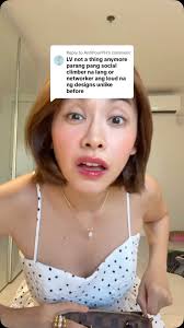 Ay? 🤔, I feel like we're allowed to have our preferences, yes, but I don't  get people who have to be mean about things? What do you guys think about  this comment?