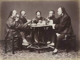 Men of the qin dynasty would put their entire hair together and the back of their heads would be braided to follow the . Queue Hairstyle Wikipedia