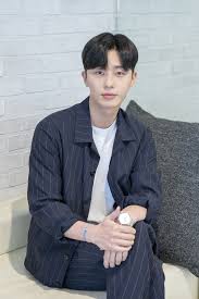 이상형은 나를 환기시켜줄수 있는 여자라고 하는데. ë°•ì„œì¤€ ì—´ì• ì„¤ í›„ ë°•ë¯¼ì˜ê³¼ ì–´ìƒ‰ No ê²¬ëŽŒì•¼ í•  ë¬´ê²Œ Sbs ë‰´ìŠ¤