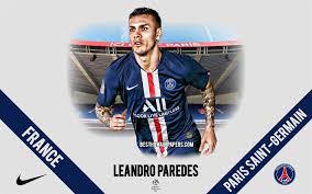 Paredes reçoit sa première sélection en équipe d'argentine en 2017. Herunterladen Hintergrundbild Leandro Paredes Psg Portrat Argentinean Switzerland Midfielder Paris Saint Germain Ligue 1 Frankreich Psg Footballers 2020 Fussball Parc Des Princes Fur Desktop Kostenlos Hintergrundbilder Fur Ihren Desktop Kostenlos