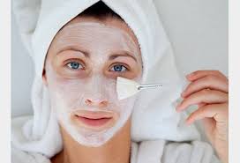 Les Remedes De Grand Mere Pour Avoir Un Visage Sans Imperfection Buzzly
