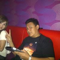 How does yokee karaoke app enhance your voice? Karokean Locus Majapahit Karaoke Bar In Semarang
