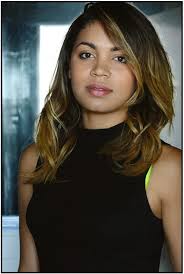 Barrett Doss, Star of Broadway's 'Groundhog Day,' Shares Her Journey to  Leading Lady and Growing Up with an Identity Crisis