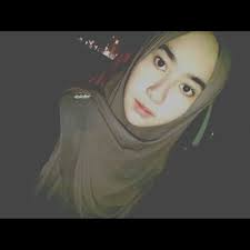Celana dalam yang saya pakai terbuat dari bahan (agak tipis) berwarna putih sedangkan kutangnya berwarna hitam. Shashateyou On Twitter Muka Putih Tangan Hitam Fake Itu Sebab Dia Tempek Make Up Muka Putih Tangan Putih Jangan Hati Hitam Itu Munafake