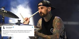 Some fans suggested that barker might be wearing pants to cover the scars from his plane accident. Blink 182 S Travis Barker Is Back In The Hospital Due To Complications From Blood Clots Self