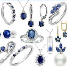 ويختلف الياقوت من لونه الأحمر إلى اللون الأحمر الفاتح اللون وهو ينتمي إلى معدن الكوروند والذي هو عبارة عن أكسيد الألومنيوم. Ù…Ø¹Ù„ÙˆÙ…Ø§Øª Ø¹Ù† Ø§Ù„ÙŠØ§Ù‚ÙˆØª