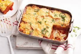 Recette Du Gratin De Pomme De Terre A La Sauce Tomate Recette Ww Recette Gratin Pomme De Terre Recettes De Cuisine Recette