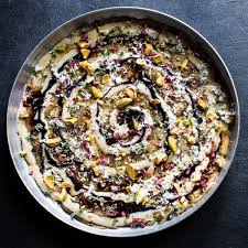 Israelisches Restaurant Layla Anhalter Bahnhof Berlin Creme Guides Israelisches Essen Israelisches Restaurant Lebensmittel Essen