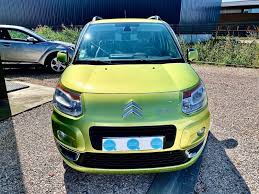 Image result for Vert 2011 Citroen