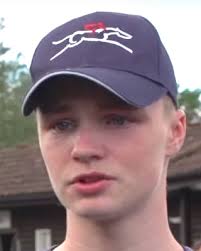 The one-handed jockey who may have found a way to ride with the best