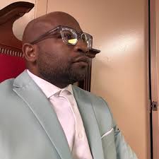 Tonight this rehearsal with Kenny Bobien is going to be bananas....Beat me  there! 7pm Kenny Bobien