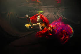 Use them in commercial designs under lifetime, perpetual & worldwide rights. Wallpaper Painting Portrait Water Red Dress Surreal Underwater Fashion Phoenix Arizona Scuba Mesa Art Beautiful Artistic Explore Under Dream Dreams Photograph Amazing Az Darkness Wonderful Fantasy Stunning Images
