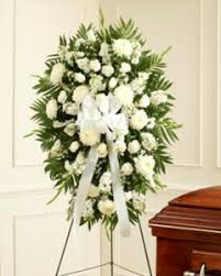 Flowers for mariaclara, the expert in flowers bouquet delivery in philippines. Sendflowersphilippines Com Ph White Mixed Fireside Standing Send Flowers Philippines