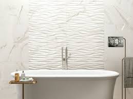 Bei bausep.de günstig online bestellen und bequem liefern der absolute hingucker: Wandfliese Julia Wave Calacatta 35x70 Wellenflache 3d Marmoroptik Glanzend Weiss Iperceramica