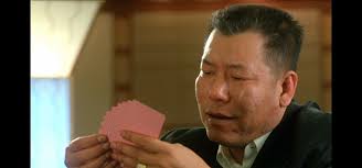 鸚鵡集│ 鋤大Dee 都要學「呢啲朋友應該同佢絕交！」 「呢啲問題，同油站可唔可以食煙差唔多」 見到梁栢堅