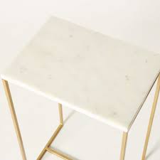 Housse pour canape maison du monde : Bout De Canape En Marbre Blanc Et Metal Dore Venice Maisons Du Monde