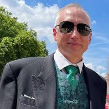 Jason Veal's Instagram, Twitter & Facebook