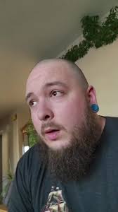 Skylar Nicholas (@skythetatguy)