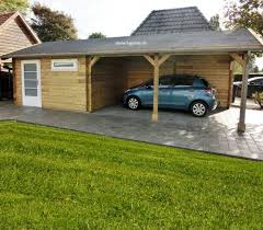 Dies hängt hauptsächlich von der größe ihres daches oder der überdachung, der konstruktion, der ausgewählten dacheindeckung und natürlich vom dachdecker ab. Carport Mit Abstellraum C3 Massarbeit Moglich Lugarde