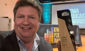 Southeast Iowa Today with John Bain receives Advocacy Award