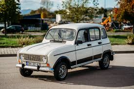 Image result for Vanille 1987 Renault