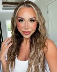 Whitley Hicks (@whitleylarae) • Instagram photos and videos