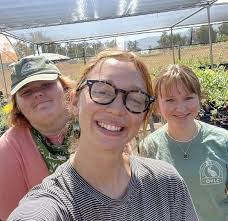 Nancy Currey's Instagram, Twitter & Facebook