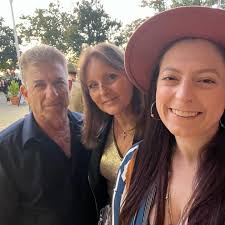 October gave me the “FIX” that I need… 🎶🙏🏼🛠️🍁👻🍂