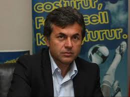 Herkes bu isimler üzerine yoğunlaşmışken ortaya aykut kocaman iddiası atıldı. Finished Official Fenerbahce Appoint Aykut Kocaman As New Coach Goal Com