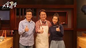 2大因素拖累進度 由導演魏德聖打造的史詩鉅作《臺灣三部曲》，預計拍攝成本耗資逾40億台幣，電影日前 因為疫情關係停工，宣布從原訂的8月延後至10月開拍，不過《蘋果新聞網》今接獲消息 ，得知 劇組將會再度延後2個月，落在年底12月才正式開拍。 æµ·è§'ä¸ƒè™Ÿ ç«¥æ˜Ÿé•·å¤§äº† 11å¹´å¾Œè®Šé€™æ¨£è¶…ä»™é¡å€¼å¼•æš´å‹• å¨›æ¨‚æ˜Ÿèž