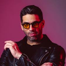 Stream Ed Lopes music