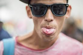 Niet verslavend en minder schadelijk dan coke of heroïne, toch blijft MDMA  op lijst harddrugs