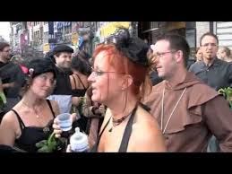 An array of prominent belgian folk festivals are associated with liege, with the 'le quinze aout' (le 15 août) being amongst the biggest and taking place every year on august 15th. Fete Liege 15 Aout 16 Aout 2010 Mathy L Ohe M4v Youtube
