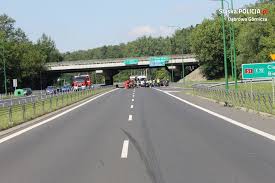 Przejeżdżając trasą s1 w dąbrowie górniczej przygotujcie się na utrudnienia w ruchu. Smiertelny Wypadek Motocyklisty W Dabrowie Nie Badz Nastepny Wiadomosci Komenda Miejska Policji W Dabrowie Gorniczej