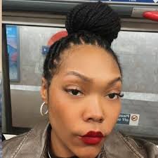 Grace Morrow (@_44GRACE44_)