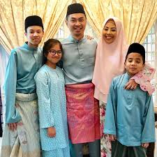 Perlis mb azlan man replaces shahidan as umno perlis chief. Datuk Nurul Zahid Sahut Cabaran Abah Kini Bangga Sarung Uniform Pangkat Leftenan Nona