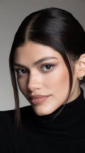 Sepia Tonal beauty and a slice of liner for the beauty @siennalmiller_  @thefourmodels , Products Used //, Eyes & Lips