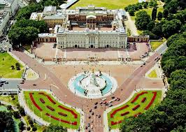 KHÁM PHÁ CUNG ĐIỆN BUCKINGHAM, BIỂU TƯỢNG HOÀNG GIA NƯỚC ANH