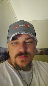 Eric Hartl's Instagram, Twitter & Facebook