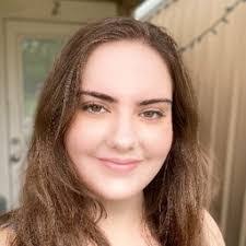 Anna Fron's Instagram, Twitter & Facebook