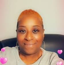 Crystal Seifried's Instagram, Twitter & Facebook