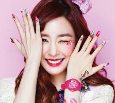 Tiffany Nail Art