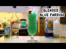 Blended Blue Paradise 1 1 2 Oz 45ml Vodka 2 Oz 60ml Blue Curacao 1 2 Oz 15ml Creme De Coconut 5 O Tipsy Bartender Vodka Drinks Tipsy Bartender Recipes