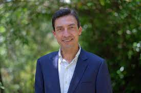 Estiveram presentes, no palácio de belém, joão cotrim de figueiredo. Iniciativa Liberal Ja Tem Candidato A Belem Chama Se Tiago Mayan Goncalves E Diz Se Descomprometido Presidencia Da Republica Publico